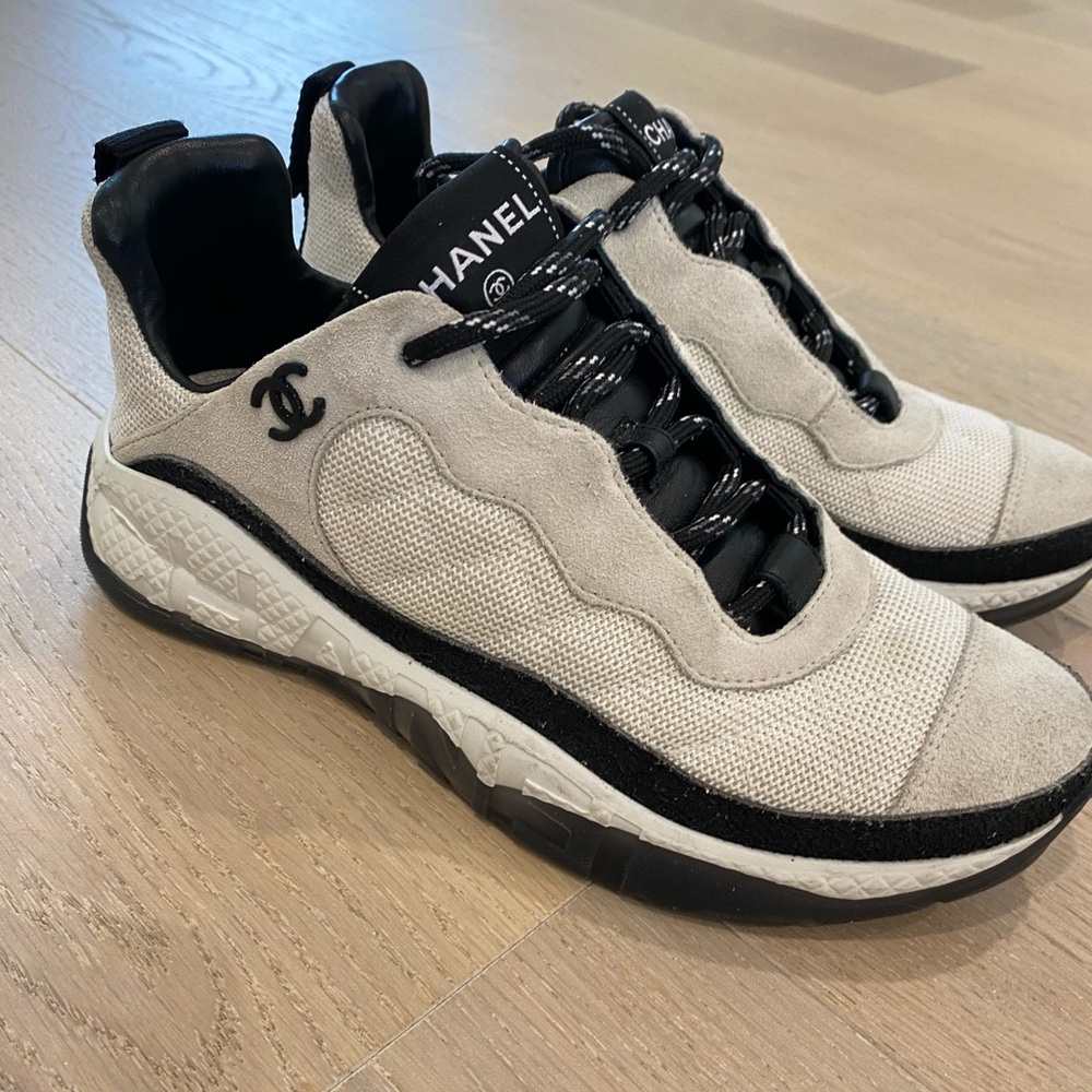 Chanel Interlocking CC Sneakers size 38